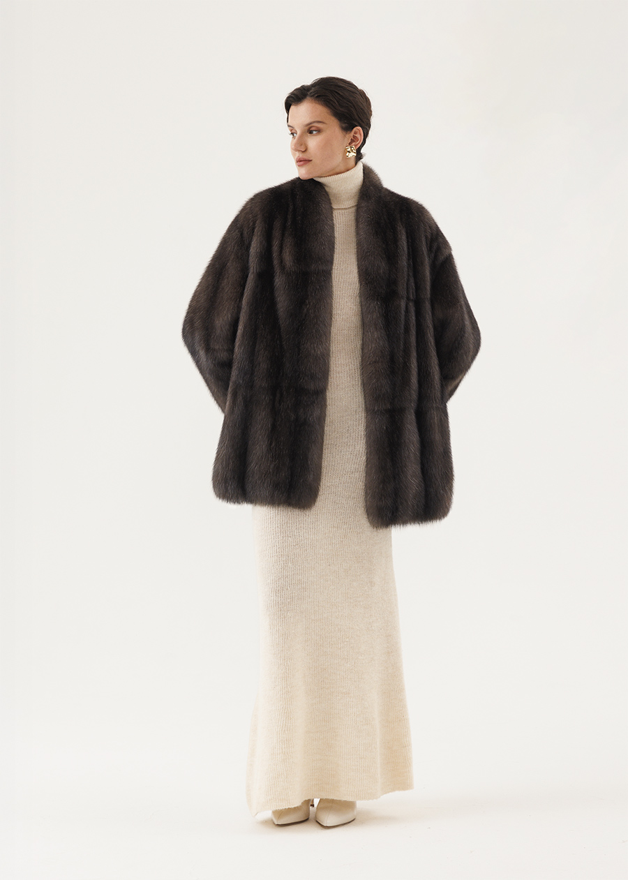Шуба из цельного соболя с шалевым воротником