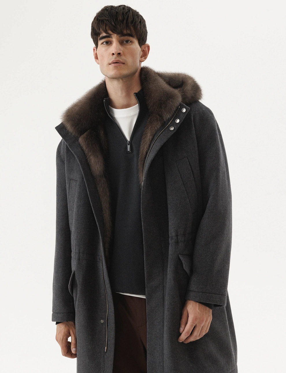 Удлиненная кашемировая парка с подстежкой из меха баргузинского соболя